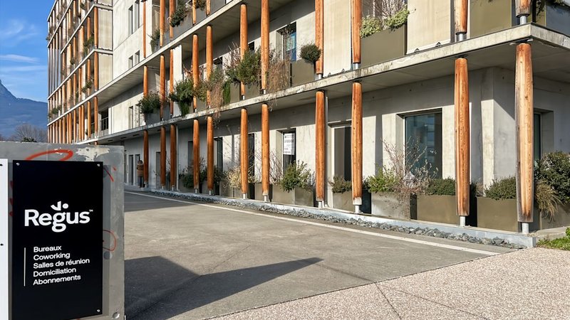 Bureau à louer Isère : Rue de Provence