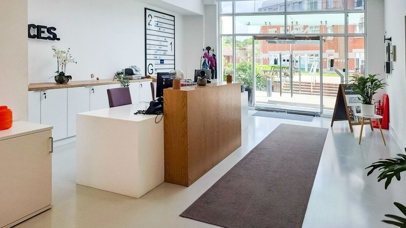 coworking space buckinghamshire - Chalfont Park House, Gerrards Cross