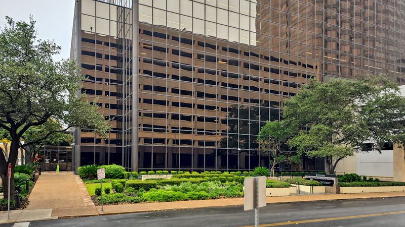 coworking space San Antonio - One Riverwalk Place