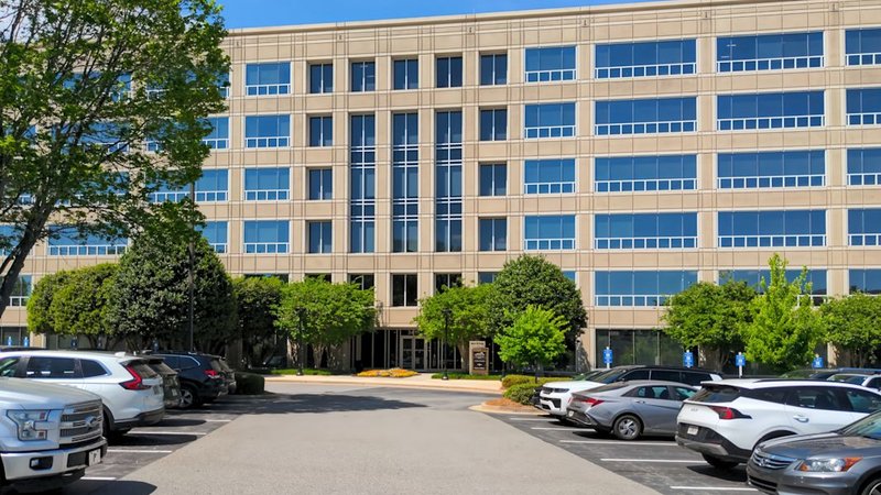 day office alpharetta - 2475 NorthWinds Parkway in Alpharetta