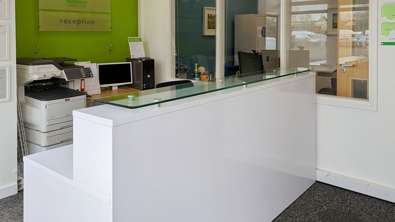 day office hampshire - Premier Way, Romsey