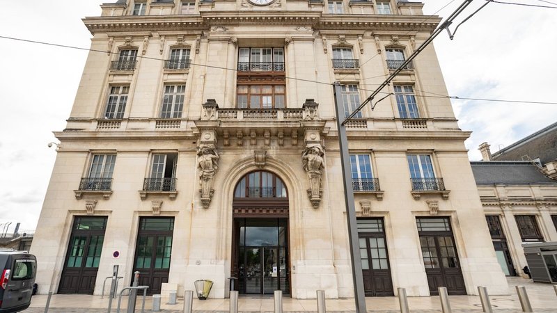 Gare de Bordeaux-Saint-Jean - domiciliation à Bordeaux