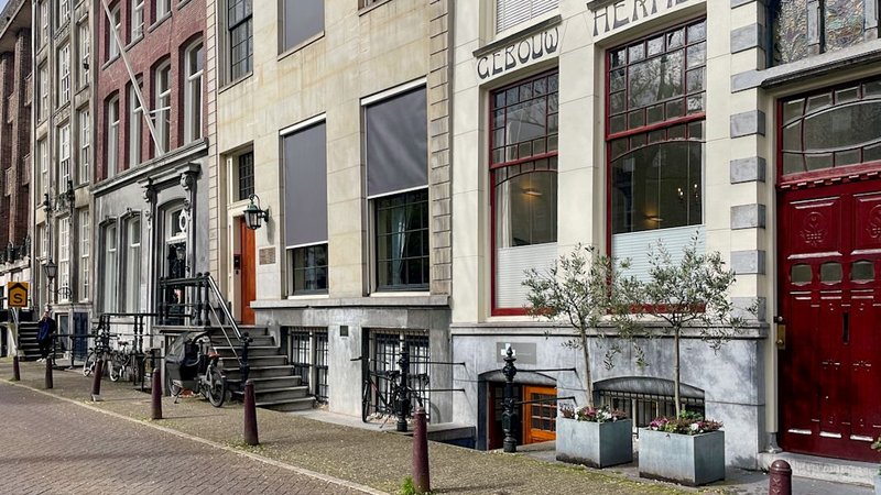 Kantoor aan de gracht bij De Pijp - Regus Herengracht 280
