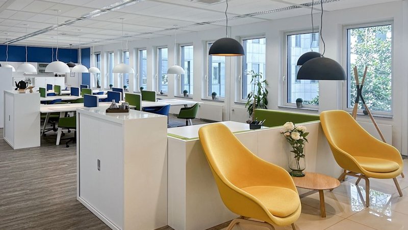 Konferenzraum Ratingen, Arbeitsbereich im Standort Kaiserswerther Strasse von Regus