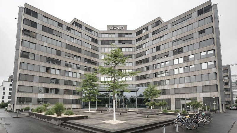 was kostet ein Privatbüro in Frankfurt - Lyoner Stern in Niederrad
