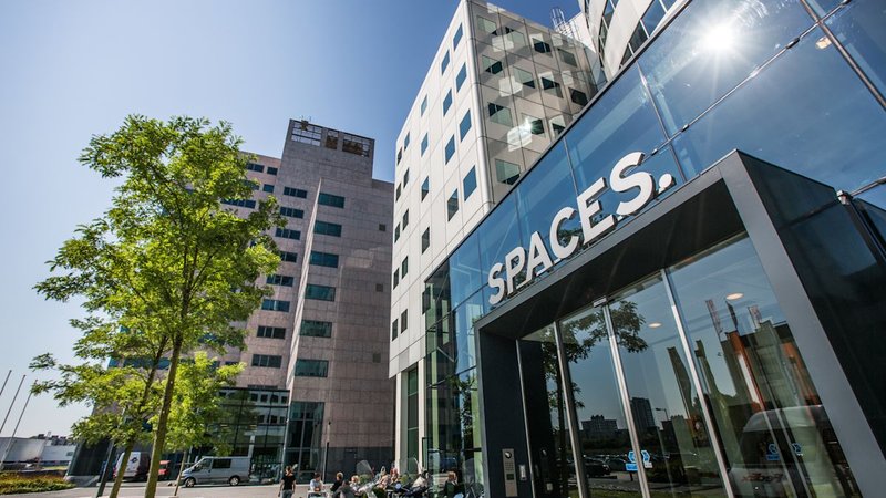 Kantoor met meerdere werkplekken - Zuidas I, Amsterdam