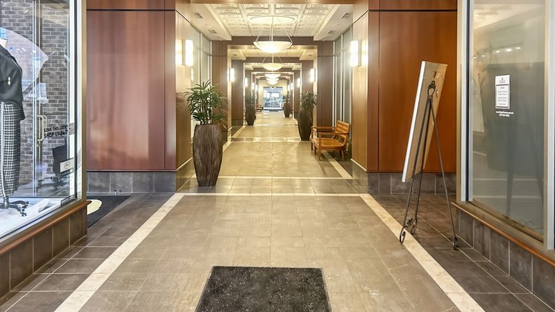 meeting room bethlehem - 74 West Broad Street arcade entrance