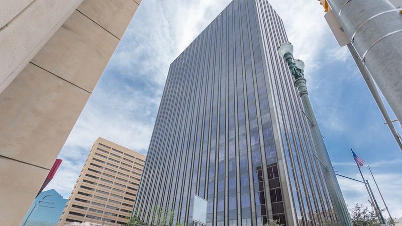 meeting room el paso - Wells Fargo Plaza boardroom in downtown El Paso