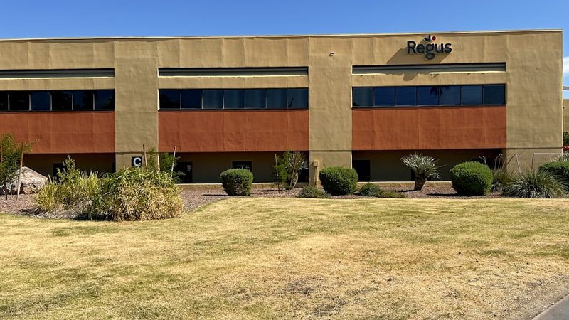meeting room Tucson - 5055 E Broadway Blvd Regus boardroom