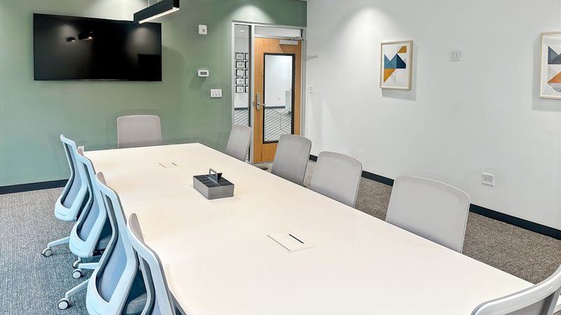 meeting room winter park - 480 N Orlando Ave boardroom in Winter Park