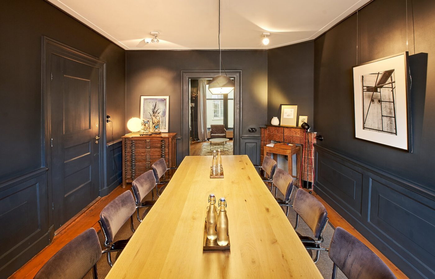 Singel 512, Amsterdam: historic canal house