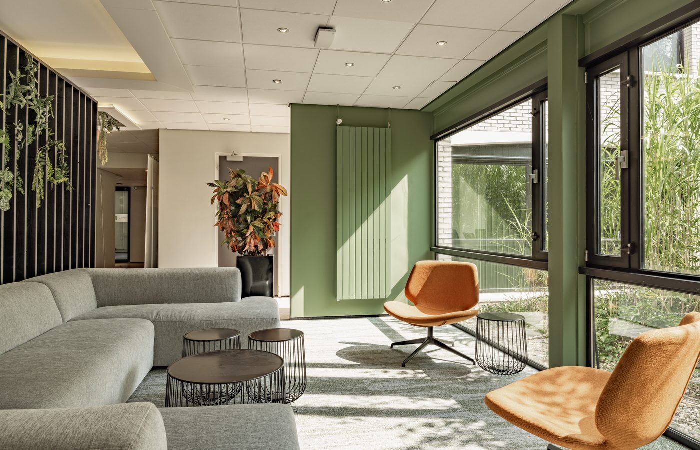 Burgemeester Verderlaan 11, Utrecht: shared meeting area and two meeting rooms