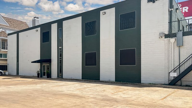 office space for rent dallas - 3008 Ross Ave in Dallas