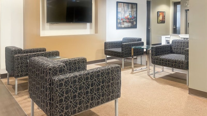 Office space for rent Pickering - shared lounge at Pickering Office Complex, Pickering City Centre