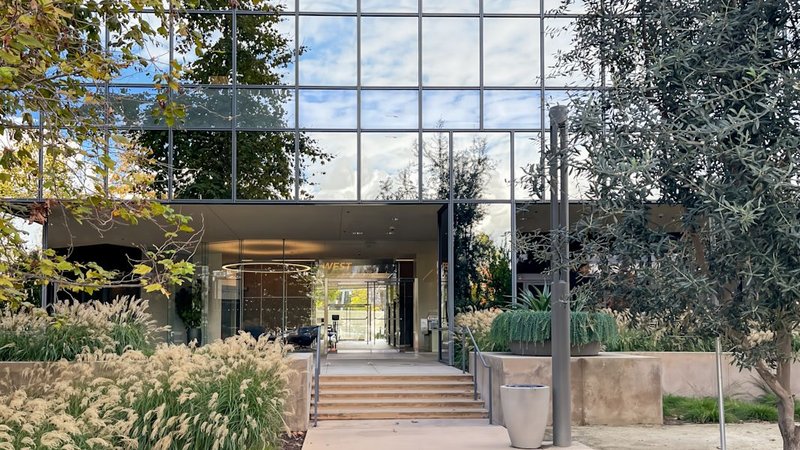 5000 Birch Street private office in Newport Beach