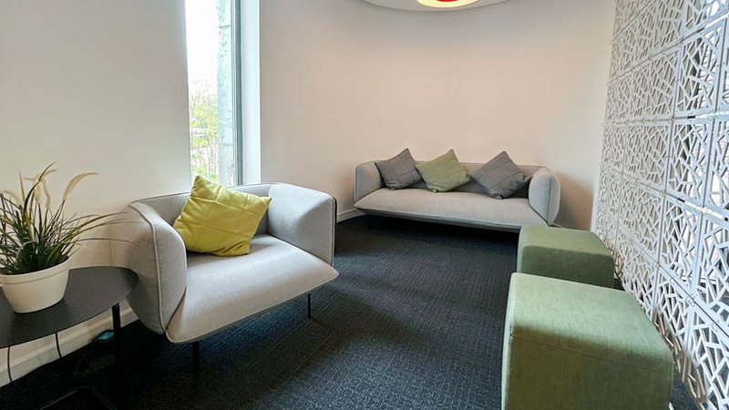 Workspace and breakout area at Oxford Science Park