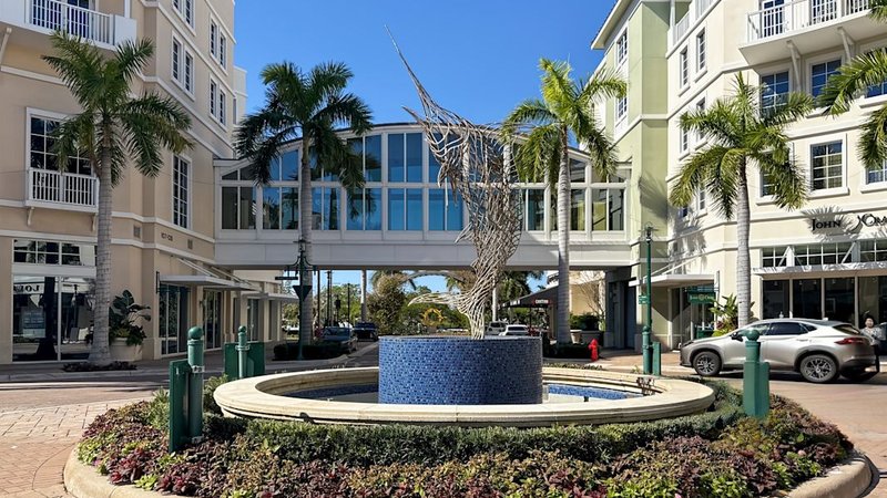 office space palm beach gardens - 110 Front Street in Jupiter