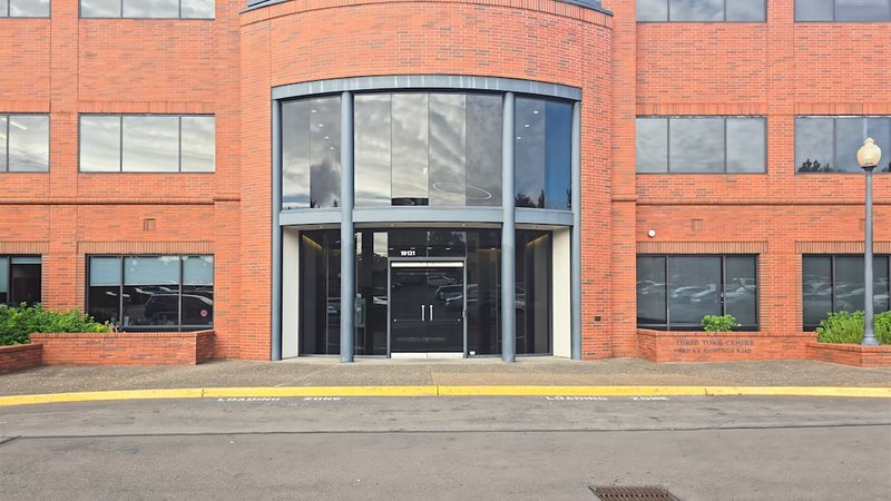 Three Town Center private office in Clackamas