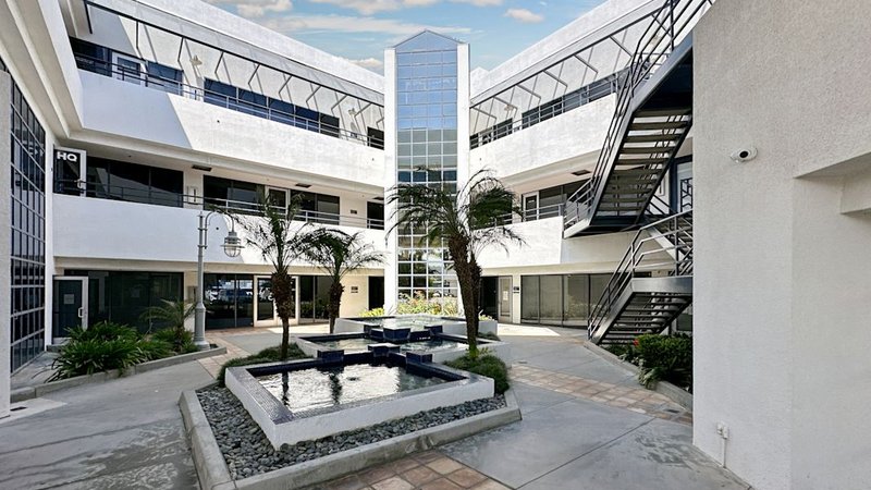 Skypark Drive private office in Torrance