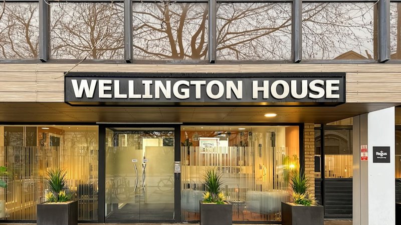 office space cambridgeshire - Wellington House central Cambridge