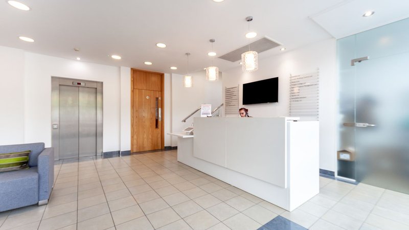 office space welwyn garden city - 2 Falcon Gate private office