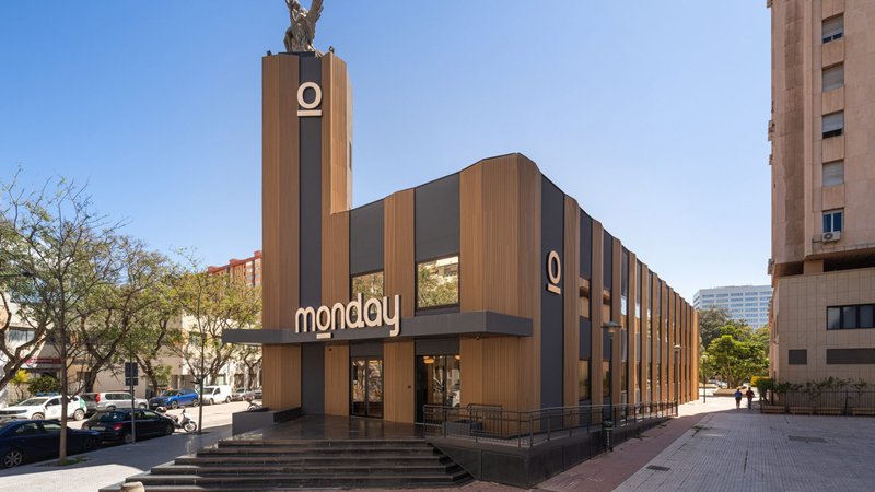 cuánto cuesta una oficina privada en málaga - Monday Lehmberg