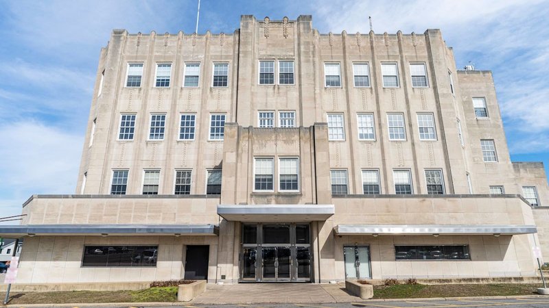 how much does a private office cost in philadelphia - Jenkins Court in Jenkintown, Montgomery County