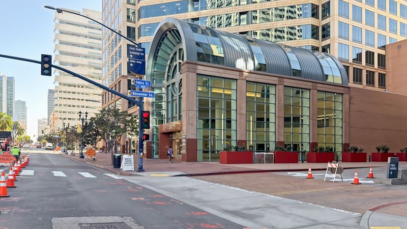 how much does a private office cost in san diego - 501 West Broadway