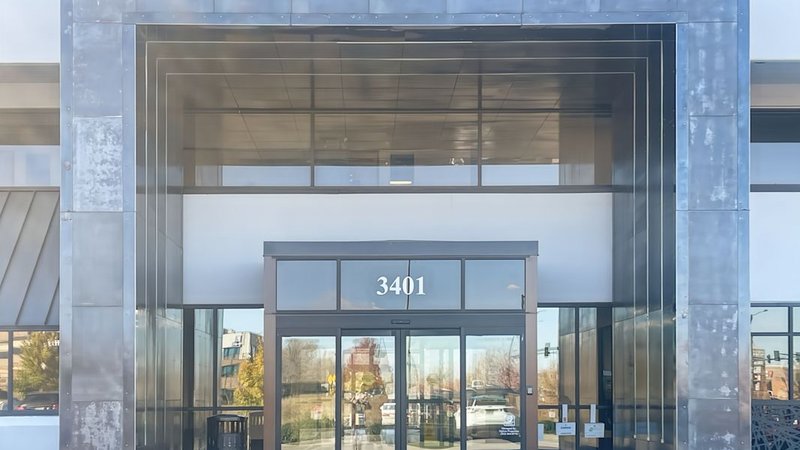rent a meeting room - 3401 Quebec St in Denver