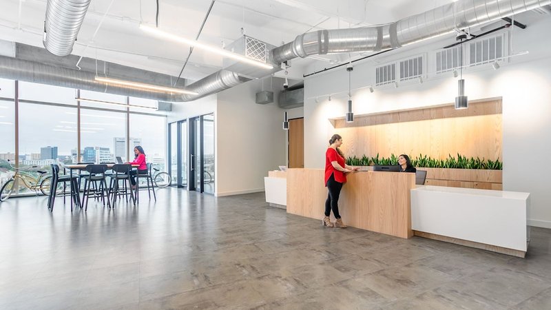 small meeting room - 2550 Pacific Avenue in Dallas